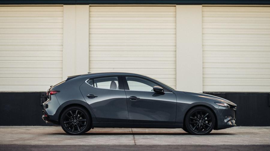  Mazda3 Skyactiv-G AWD Hatchback (BP) 2019 года  (NA) (фото 14 из 16)